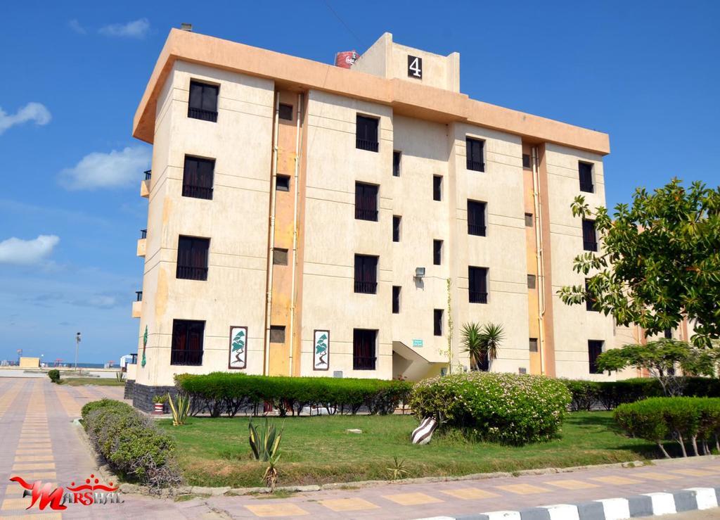Ras El Bar Apartments Armed Forces Eksteriør bilde